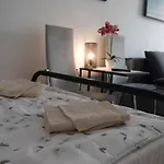 Apartament Loftowy Wypoczynek GoldAir